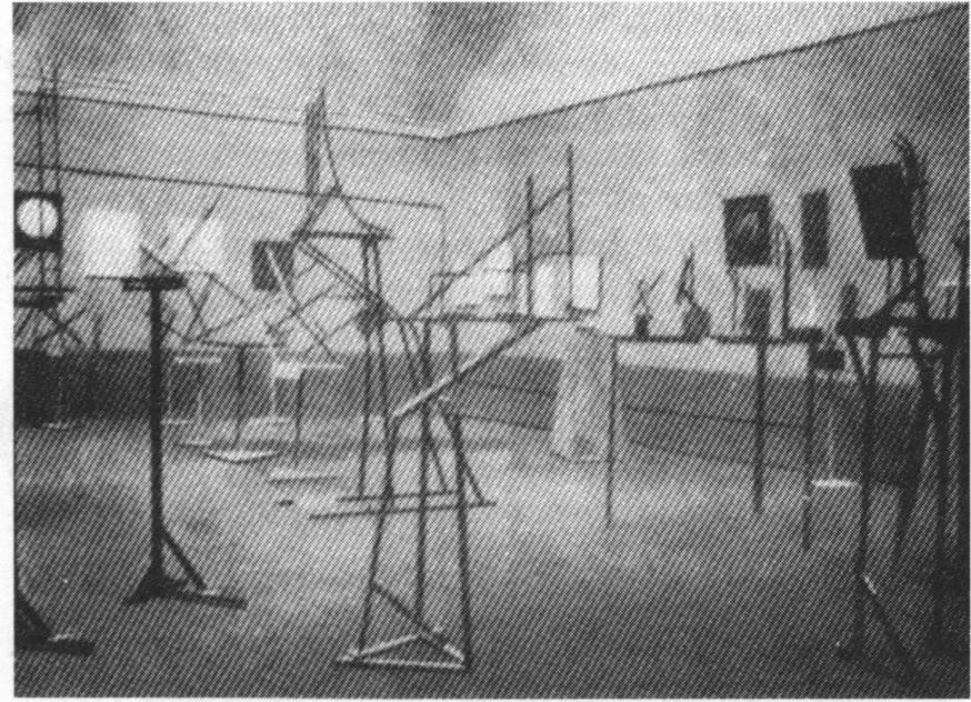 Рис. 70. Экспозиция выставки конструктивистов в Москве 1921 г
